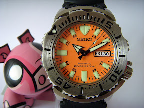 Oranje monster