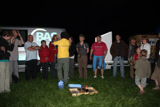 Ballonvaren met 14 personen vanuit het Goffertpark in Nijmegen over Malden naar Groesbeek ( Bredeweg )
