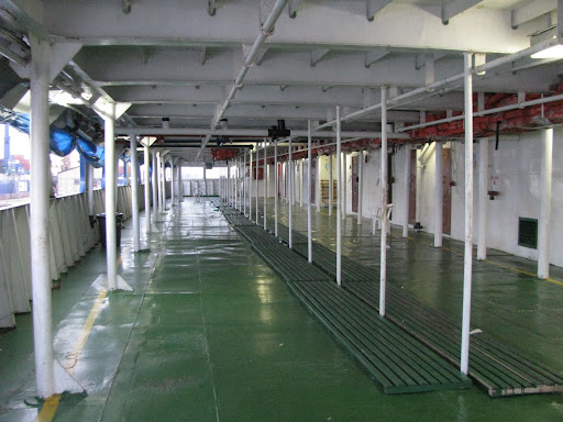 Área de redes do Catamarã Rondonia