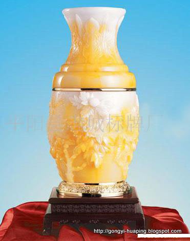 工艺花瓶:gongyihuaping-24553