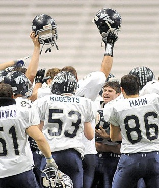 [football win[3].jpg]