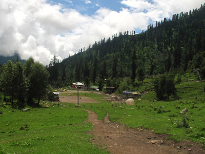 Zorbing and paragliding area