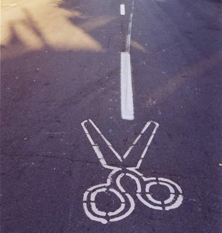 [graffiti_asfalto_6[5].jpg]
