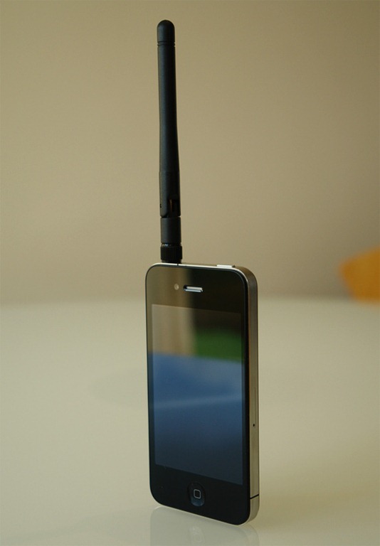 [iPhone4-Fixed-iPhone-5-Preview[5].jpg]