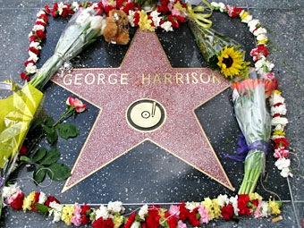 [George Harrison tributo de cumpleaños mañana en Hollywood[12].jpg]