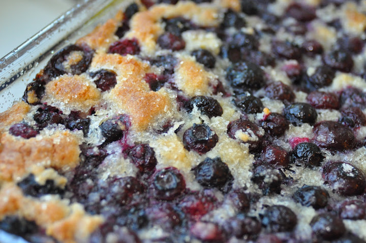 sparkley blueberry cobbler