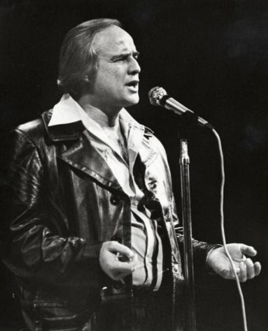 [marlon_brando_1974[3].jpg]