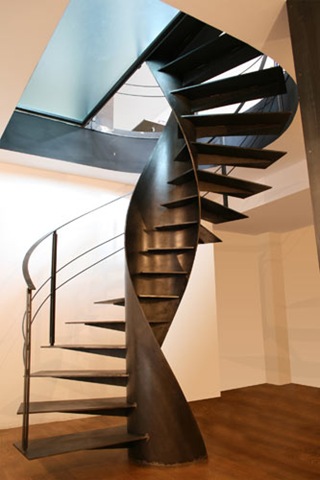 [sandrini-scale-metal-spiral-staircase-design-1[4].jpg]