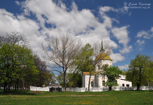 Троїцька церква у Вишняках