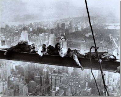 lunch-atop-a-skyscraper-19322 (1)