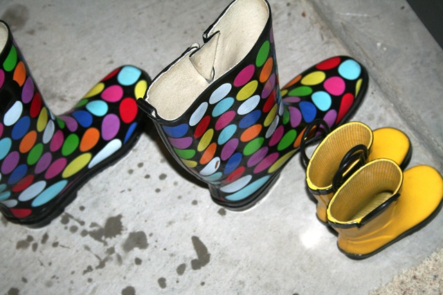 [Puddles, Leggos 037[3].jpg]
