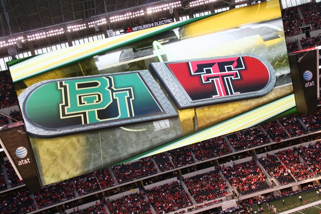 [BaylorTech Game 011[3].jpg]