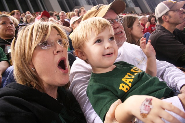 [BaylorTech Game 024[2].jpg]