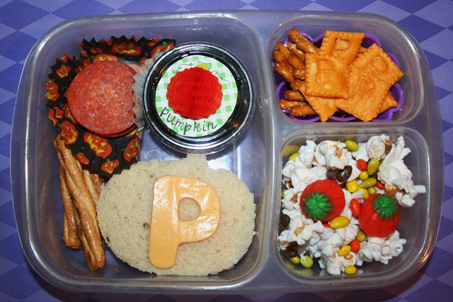 [Lunches Oct 26-28 004[3].jpg]