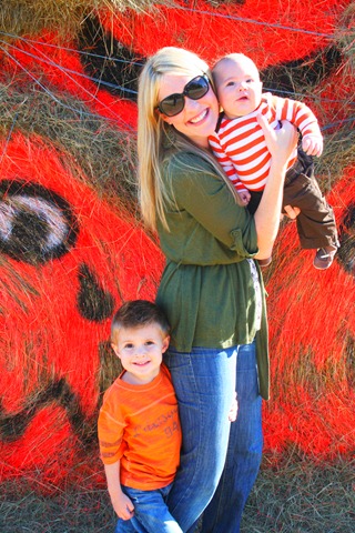[Pumpkin Patch 2010 042[4].jpg]