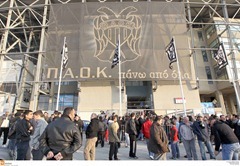 paok_proponisi_olimpiakos_20110201_03