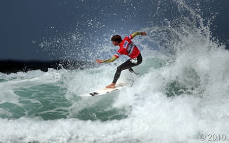 extreme-sports-surfing-1