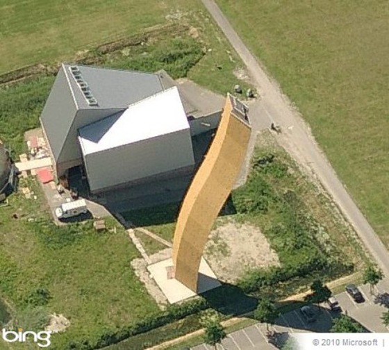 worlds_tallest_climbing_wall_05 worlds_tallest_climbing_wall_05