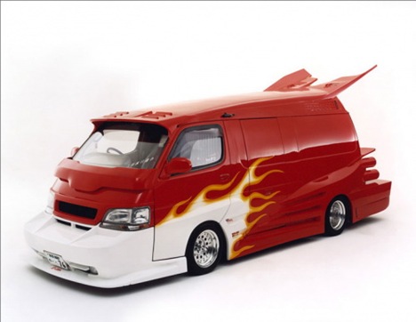 Strange Japanese Custom Vans 09 Strange Japanese Custom Vans 09