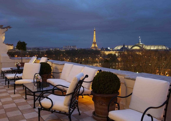 [hotel-de-crillon[2].jpg]