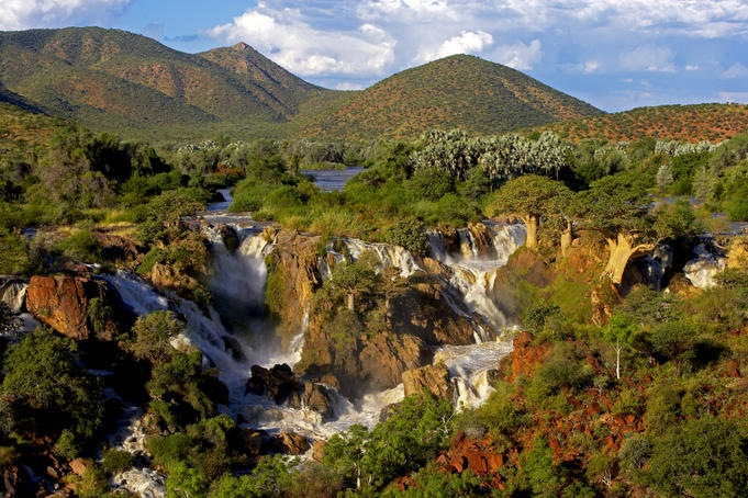 [Epupa Falls on Namibia-Angola border.[3].jpg]