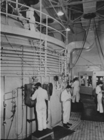 [1_million_liter_sphere_Fort_Detrick[4].jpg]