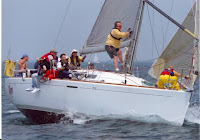 2005 Fleet / Vayu hoisting spinnaker _2_.jpg