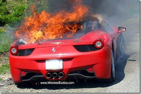 car_crash_second_ferrari_458_italia_on_fire_01.dv9z45s63hcg00cc8csss84ww.a5fuq7lrqzkgc0ccw4ss08gso.th