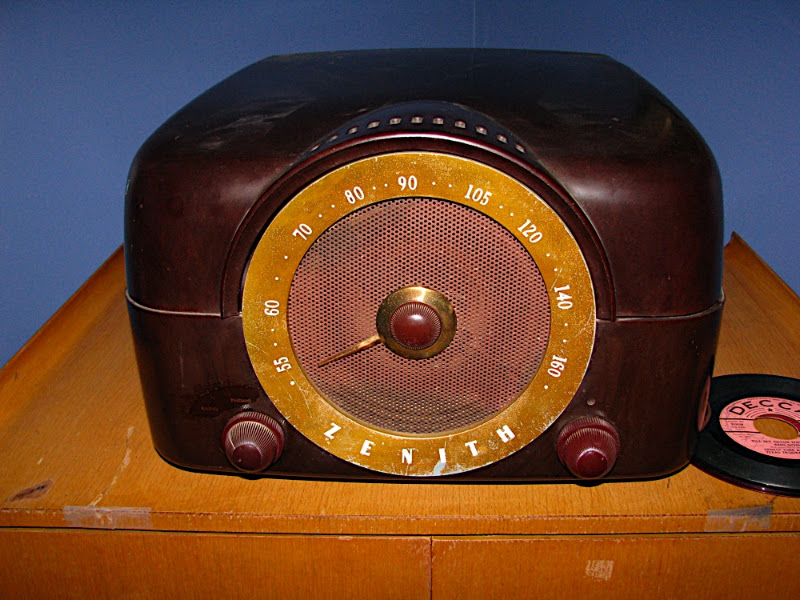Olde Zenith H664 Radio TT - 2-Channel Home Audio - The Klipsch