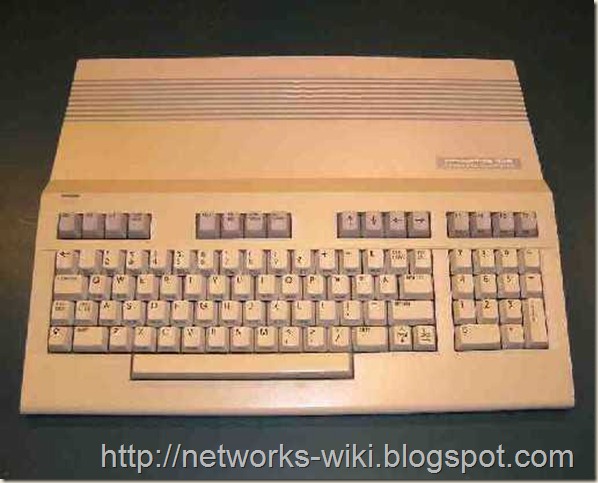 Commodore_C-128