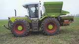 Claas_Xerion_3.jpg