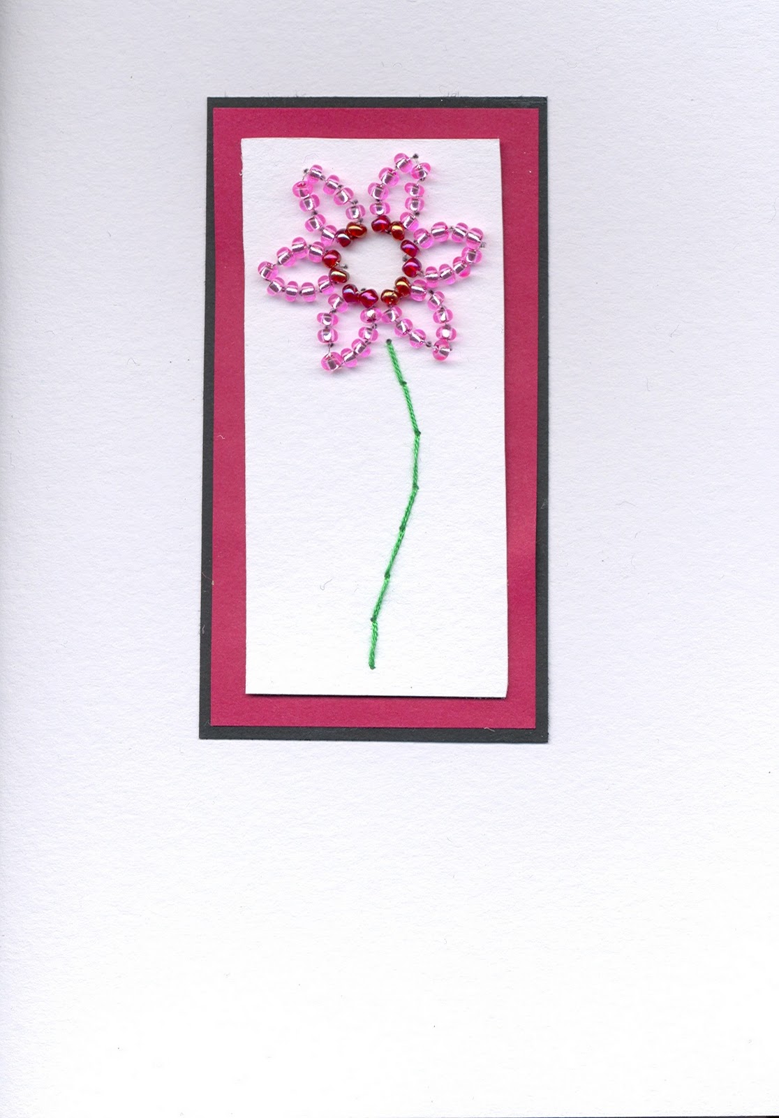 [little beaded flower 2[5].jpg]