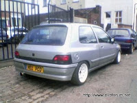 Itsback01.jpg