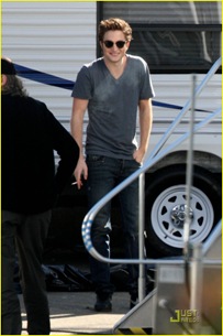 new-moon-cast-on-set-07