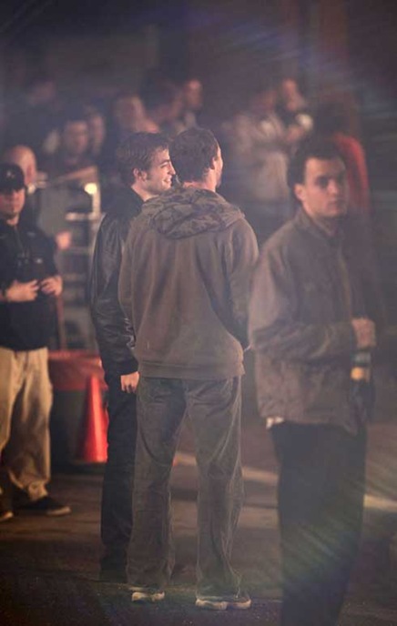 robert-kristen-new-moon-7