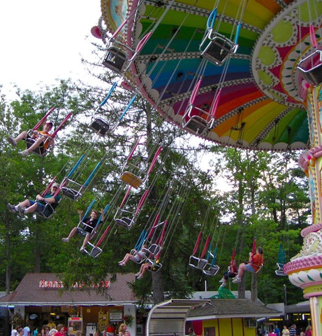 [swings[5].jpg]