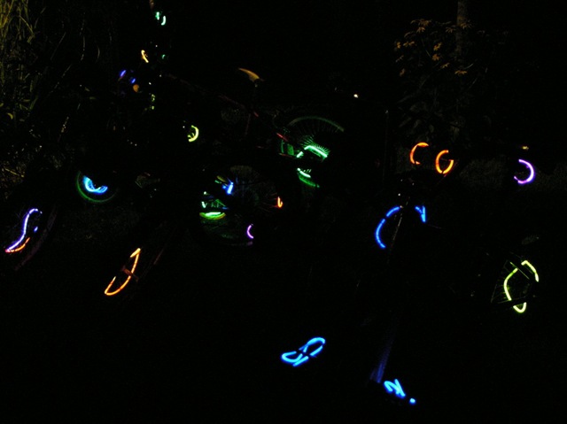 [Glow Sticks[3].jpg]