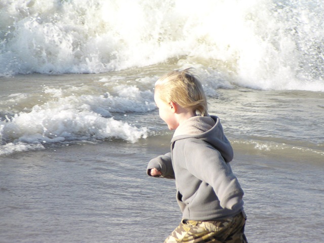 [LakeMichiganChasingtheWaves3.jpg]