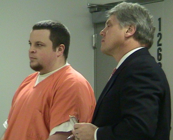 [Brandon Williams and attorney Steve Fansler at plea deal from 1-11-10[4].jpg]