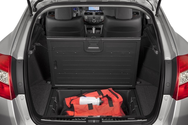 [Honda Accord Crosstour interior II on 10-7-09[4].jpg]