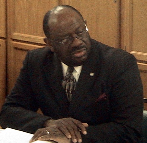 [Dr. Alvin Jackson 11-12-09[5].jpg]