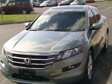 2010 Honda Accord Crosstour from the front on 11-3-09
