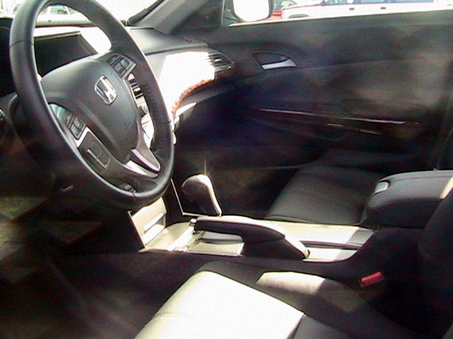 [2010 Honda Accord Crosstour inside on 11-3-09[5].jpg]