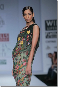 WIFW SS 2011 collection by Vineet Bahl (9)