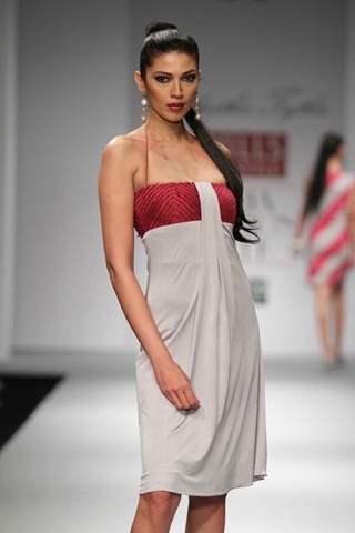 [WIFW SS 2011 collection by  Siddartha Tytler (3)[5].jpg]
