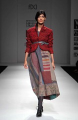 Neeru Kumar's collection at WLS 2011 (18)