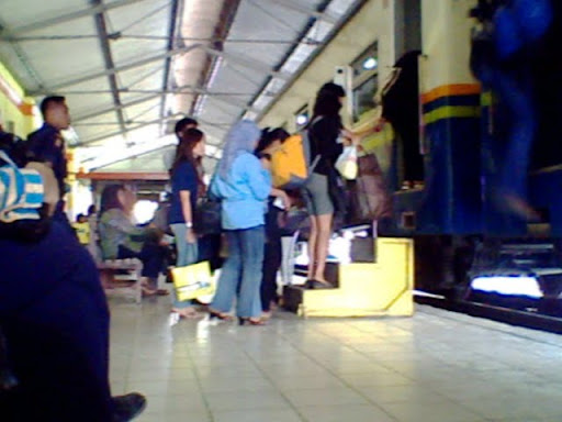 [Image: IMG0272A.jpg]