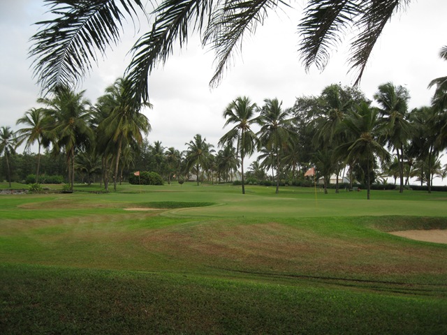 [Second anniversary (Leela Kempinski, Goa) - May 2009 024[4].jpg]