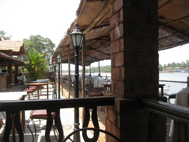 [Second anniversary (Leela Kempinski, Goa) - May 2009 107[3].jpg]