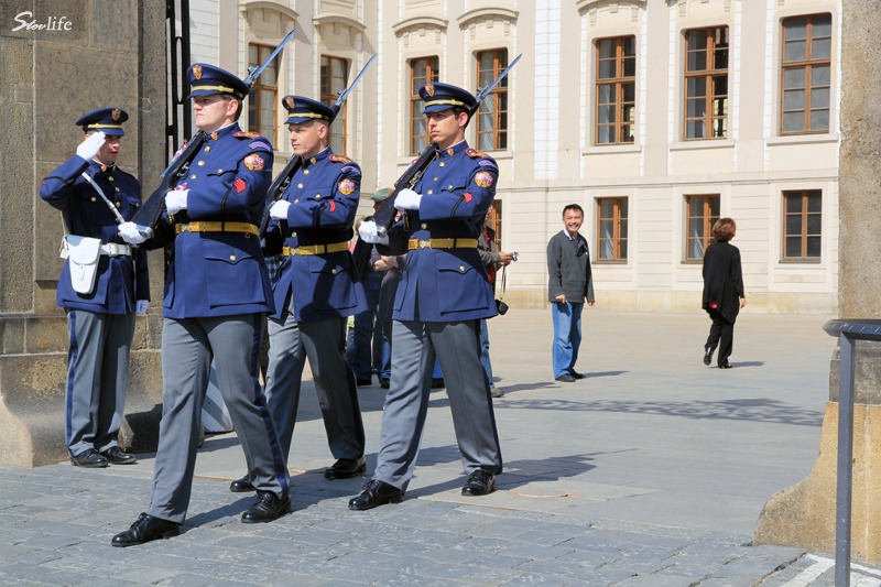 [IMG_6887-copy3.jpg]